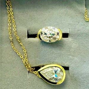 Elegant Gold and Silver Jewelry Set